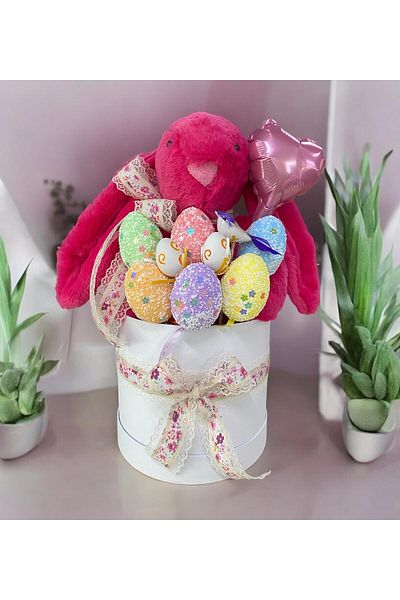 Sole Easter Themed Premium 45 cm Fuchsia Bunny Gift Box - Decorative Egg and Heart Balloons