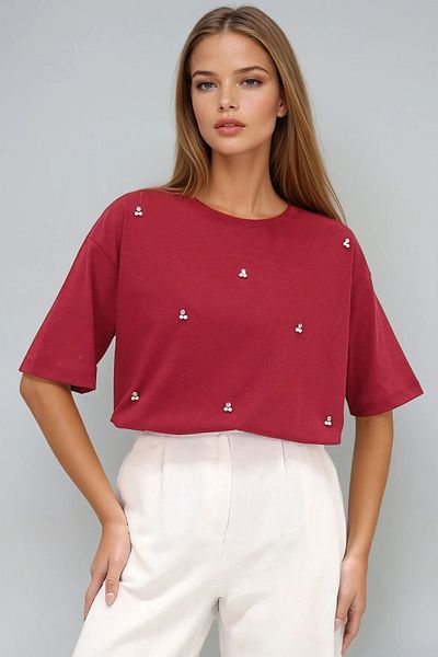 VAGGON Tricou de damă bordeaux cu decolteu oversize brodat cu piatră Prmx11964