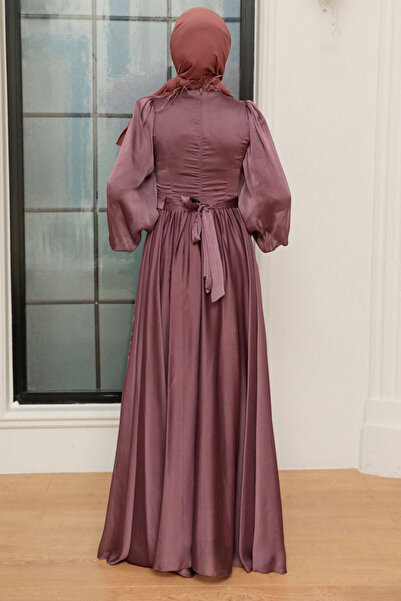 Neva Style Dark Dusty Rose Hijab Evening Dress with Feather Detail on the Collar 21330Kgk