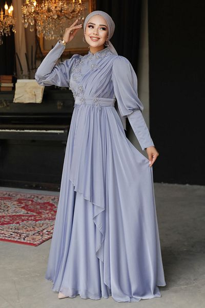Neva Style Rochie de seara cu hijab - Rochie de seara hijab gri cu detaliu perlat 21930gr