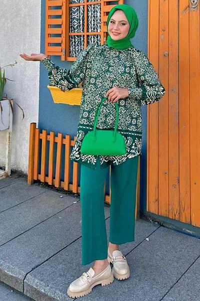 Neva Style   الحجاب الأخضر - منقوشة، مجموعة من قطعتين 9295y