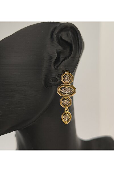 Home أقراط من الفولاذ بتصميم ماسي من ميليسغريل بتصميم ماسي