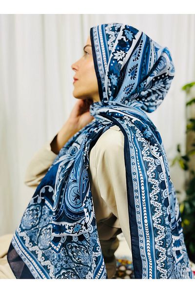 kubbe Premium Round Retro Pattern Soft Cotton Shawl - Capture a Stylish Style with Its Ethnic Pattern