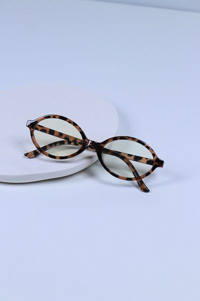 LOOKUP Blue Light Protection Glasses Oval Optically Compatible (Transparent Glass Can Be Changed) 50 Ekartman Display Glasses