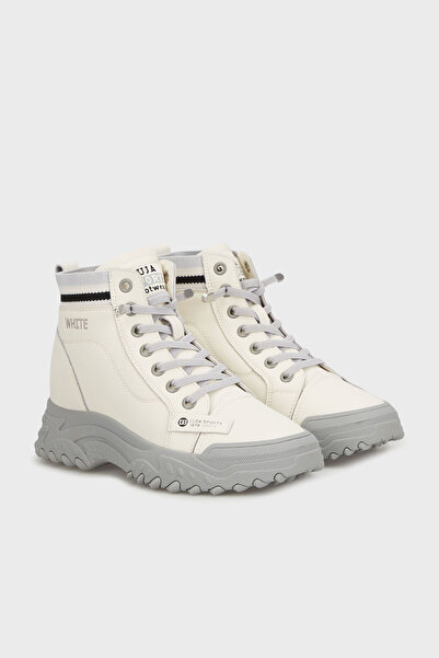 Guja Hakiki Deri Logolu Bot BOT 38924K31020