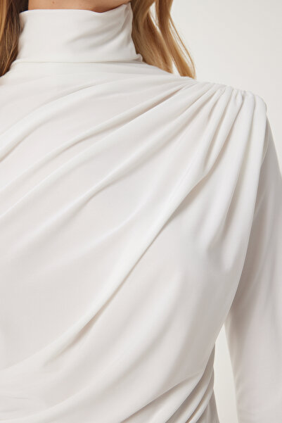 Happiness İstanbul Dámská blůza Ecru Gather s vysokým límcem Sandy FF00135