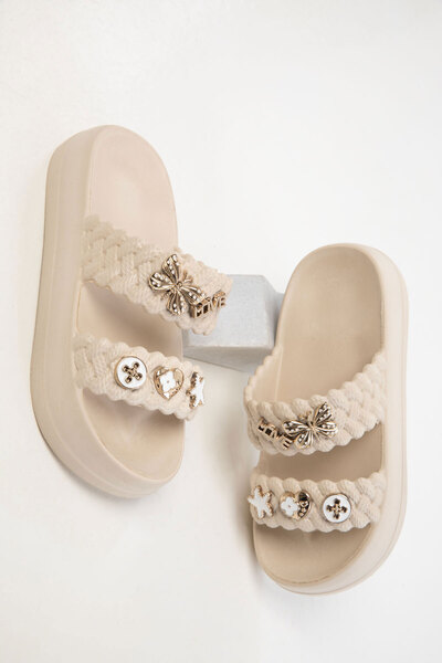 SOHO 20305 Dámské pantofle Skin