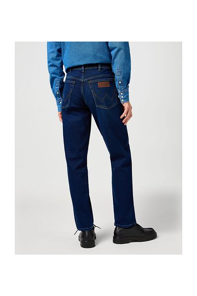WRANGLER DAREN ZIP FLY BLACK RINSE