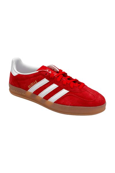 adidas Маратонка JI2063 BETSCA/FTWWHT/GUM2 Modeled