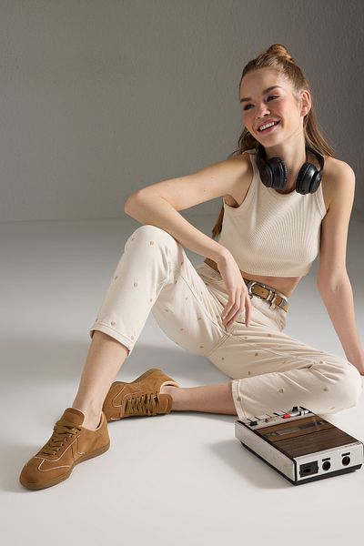 TRENDYOL SHOES حذاء رياضي بني برباط للجنسين TAKSS25SN00055
