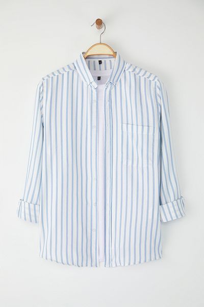 Trendyol Collection Grau-blau gestreifte Oxford-Herren-Goruntu TMNSS25GO00078