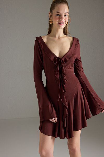 Trendyol Collection Καφέ Πλεκτό Midi Flounces Φόρεμα Παραλίας TBESS25EL00130