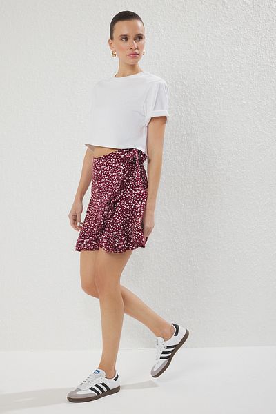 Trendyol Collection Burgundy Floral Double Breasted Ruffled Viscose Summer Mini Skirt Twoss25Et00186