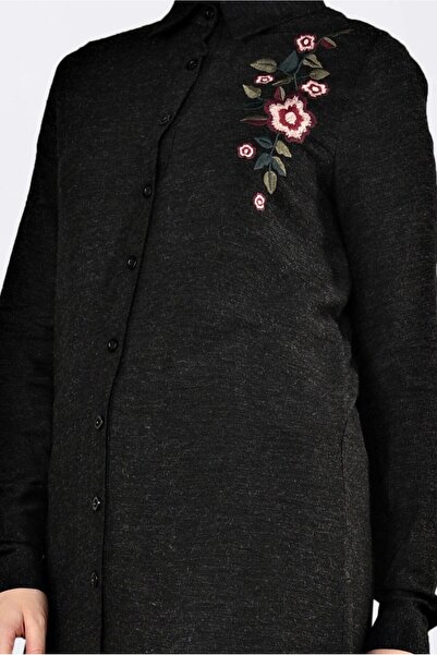 Alvina Embroidered Buttoned Tunic 4737