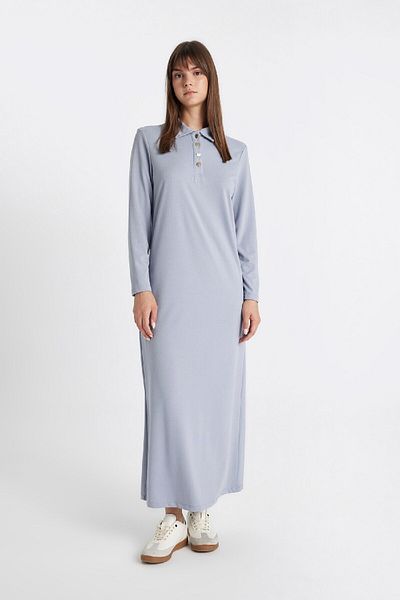 DeFacto Polo Neck Basic Maxi Φόρεμα - με κουμπιά επάνω, μακρύ μανίκι, κανονική εφαρμογή D1404ax24au