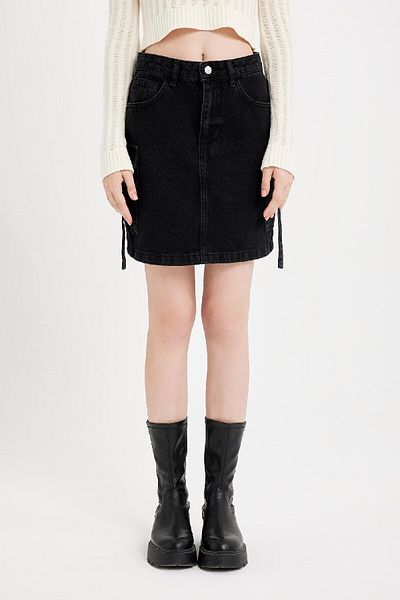 DeFacto Fusta mini cu buzunar cargo Fashion Fit D4421ax24au