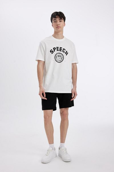 DeFacto T-Shirt mit Rundhalsausschnitt und Print in normaler Passform D4769ax24sm