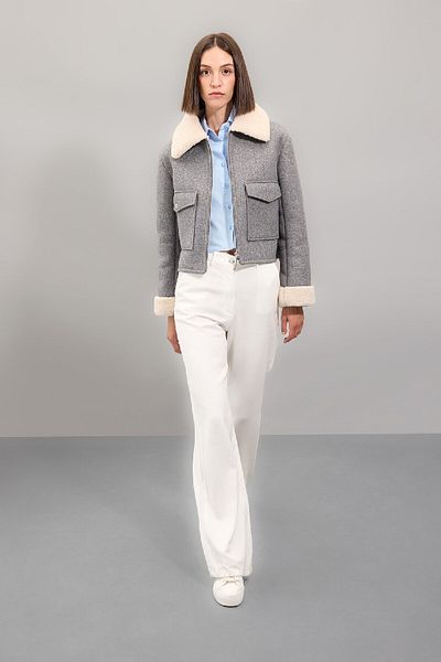 DeFacto Polo Collar Artificial Cured Short Stamp Coat - Plush Lining with Zipper and Pockets D3998Ax24Wn