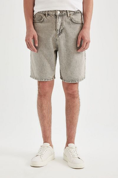 DeFacto D3879AX24SM, Modell Straight Fit Jeans-Bermudashorts