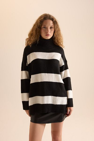 DeFacto Relax Fit Rollkragenpullover mit Streifen Tunika A8595axns