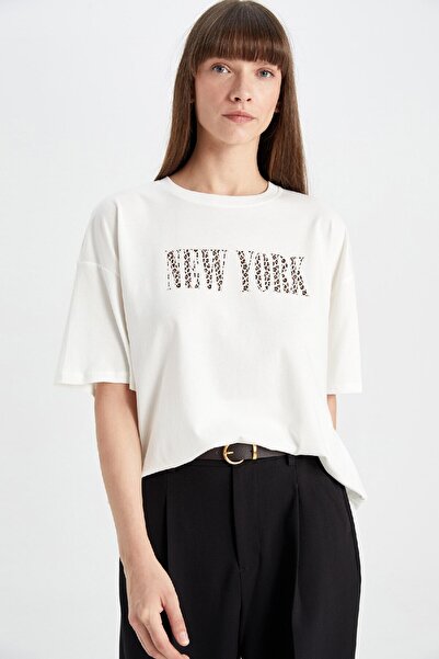 DeFacto Oversize Wide Fit Tričko Crew Neck Potištěné Česaná bavlna Tričko s krátkým rukávem D5101Ax24Hs