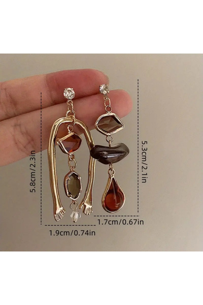 Girift Vintage Velo Asimetrik El Figürlü Küpe Seti