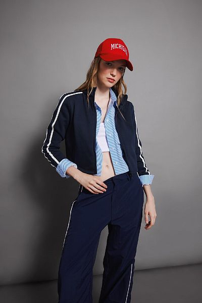 DeFacto Coool Fitted Stand Collar Basic Plain Pocket Zippered Sweatshirt D4751Ax24Au