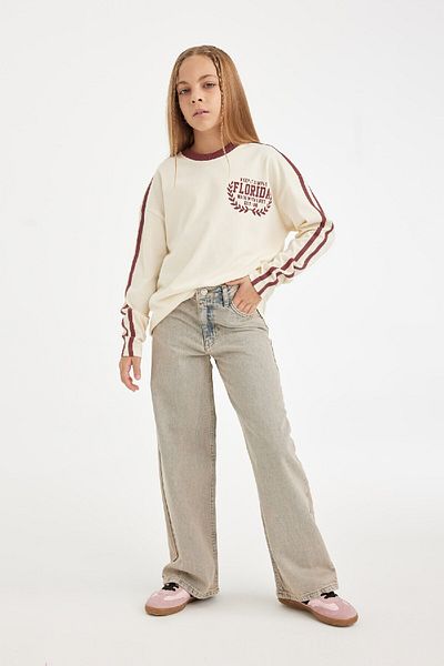 DeFacto Girls Oversize Wide Fit Crew Neck Printed Long Sleeve T-Shirt D2889A824Wn