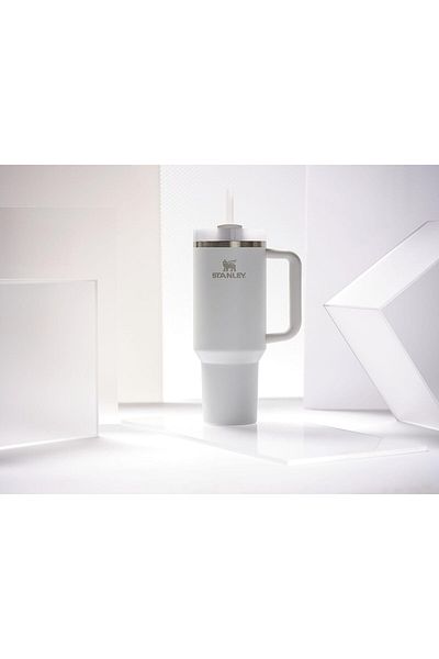 Stanley Quencher 1.18 lt Ice White Thermos Cup with Straw