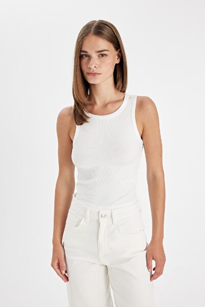 DeFacto Slim Fit Dar Kesim Halter Yaka Basic Düz Fitilli Kaşkorse Atlet A8859ax24au