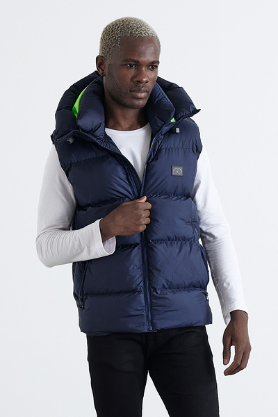 Weyeze Hooded Thick Puffer Vest Ae-K59292Prm
