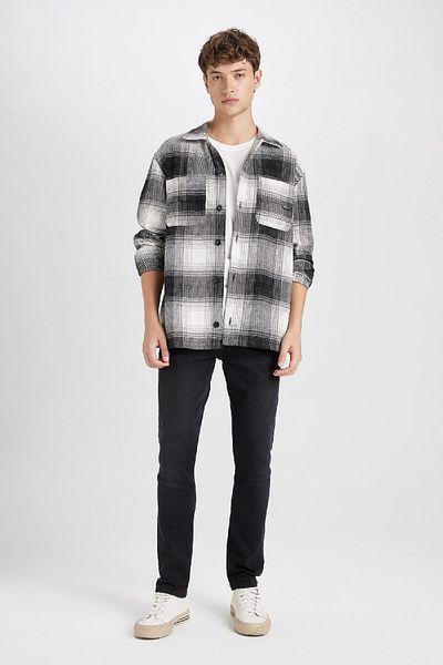 DeFacto Μαύρο Polo Neck Relax Fit φανελένιο πουκάμισο - μακρυμάνικο, καρό ξυλοκόπο μπουφάν D4281ax24au