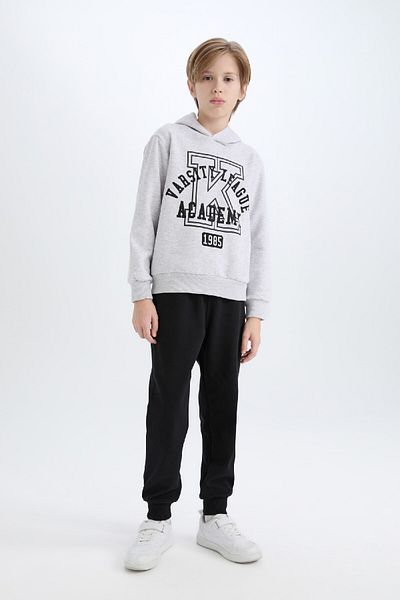 DeFacto Set aus bedrucktem Kapuzen-Sweatshirt und elastischen Jogginghosen für Jungen – D4746a824wn