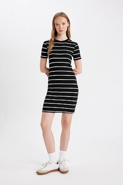 DeFacto Μίνι φόρεμα Bodycon Corded Camisole - Crew Neck, ριγέ D5987axns