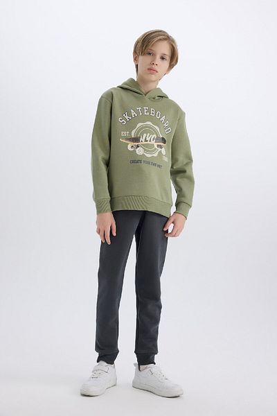 DeFacto Bedrucktes Sweatshirt- und Jogginghose-Set mit Kapuze für Jungen – D3601a824wn