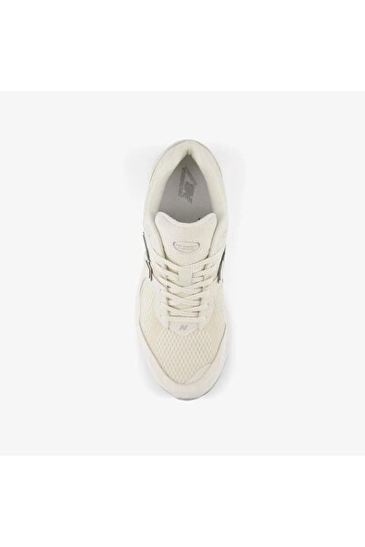 New Balance 2002R Erkek Bej Spor Ayakkabı