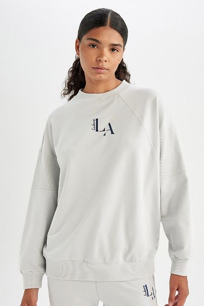DeFacto Fit Nba Los Angeles Lakers Oversize Wide Fit Crew Neck Sweatshirt C8103Ax24Au