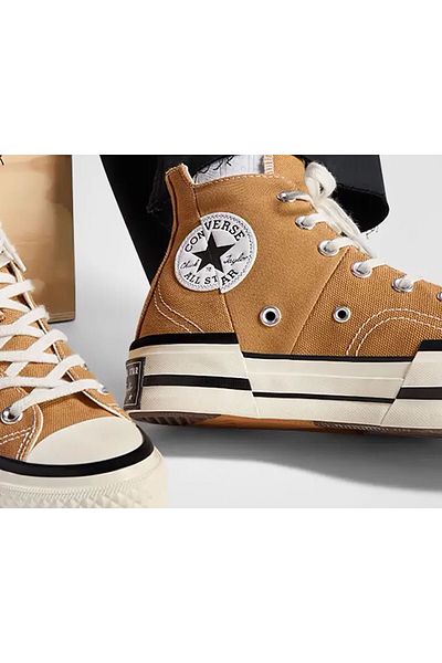 converse Chuck 70 Plus Women's Casual Shoes A12321C Brown