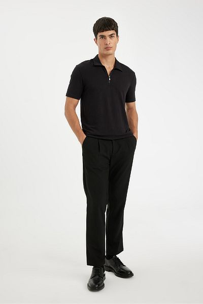 DeFacto Slim Fit Slim Fit Polo γιακά με μισό φερμουάρ κοντομάνικο τσακισμένο μαύρο μπλουζάκι D6478ax24hs