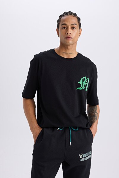 DeFacto Fit Nba Milwaukee Bucks Oversize Geniş Kalıp Bisiklet Yaka Kısa Kollu Tişört B3910ax25sp