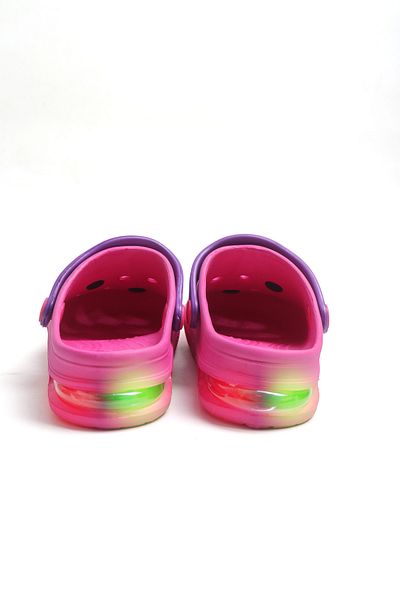 Kid's World Closed Front Pool Sea Beach Non-Slip Lighted Cross Slippers