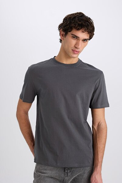 DeFacto 100% Cotton New Regular Fit Crew Neck Basic Plain Short Sleeve T-Shirt V7699Az25Sp