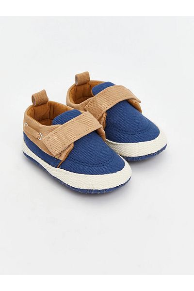 LC Waikiki حذاء المشي للأطفال الصغار باللون الأزرق الداكن -AKRSTORE-