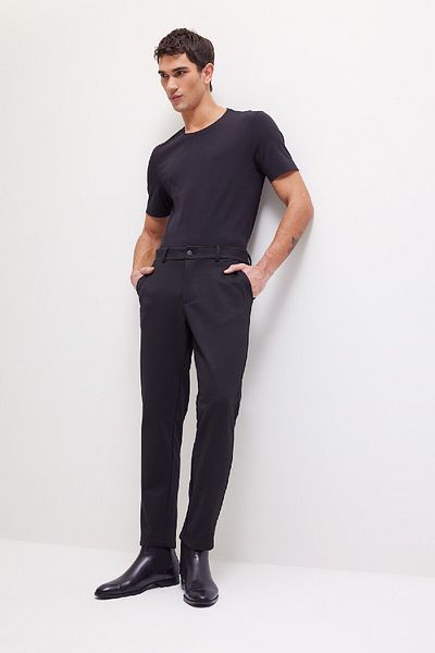 DeFacto Slim Fit Slim Fit Crew λαιμόκοψη Βασικό μασίφ κοντομάνικο μπλουζάκι M6606AZ25SP