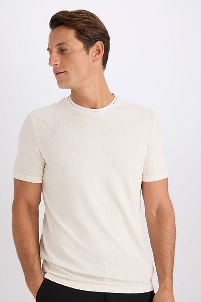 DeFacto Slim Fit Slim Fit Crew λαιμόκοψη κοντομάνικο μπλουζάκι με κοντό μανίκι D7225ax25sp