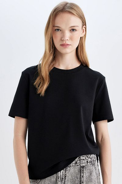 DeFacto Regular Fit Crew Neck Basic Solid Short Sleeve T-Shirt 3172441