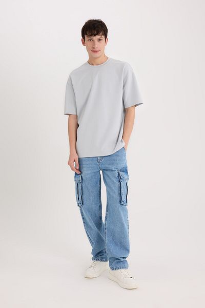 DeFacto Oversize Wide Fit Crew Neck Short Sleeve Basic Plain Heavy Fabric T-Shirt X3926Az25Sp