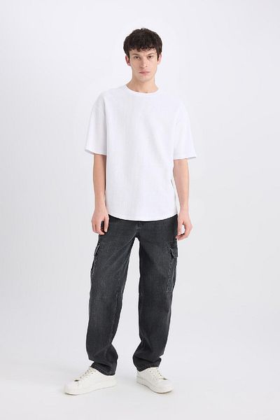 DeFacto Boxy Fit Rundhals-Kurzarm-Basic-T-Shirt mit einfarbigem Waffelmuster B4443AX25SP