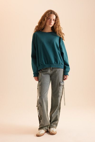DeFacto Oversize Crew Neck Plain Thick Sweatshirt - D9022Axns