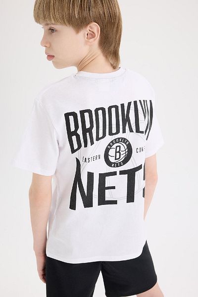 DeFacto Μπλουζάκι με στάμπα για αγόρια NBA Brooklyn Nets Crew Neck Back - Κοντό μανίκι D9550a825sm